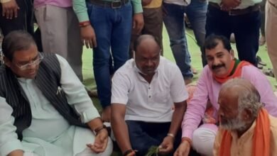 Photo of सांसद कुलस्ते, MLA भूपेंद्र मरावी और BJP जिलाध्यक्ष नरेंद्र राजपूत ने मालपुर में किया भूमिपूजन