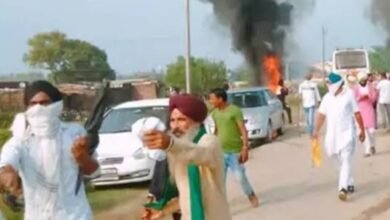 Photo of लखीमपुर खीरी हिंसा पर सुप्रीम कोर्ट ने लिया स्वत: संज्ञान, आज सुनवाई