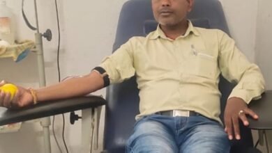 Photo of पत्रकार ने गर्भवती के लिये किया रक्तदान