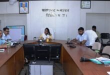 Photo of बाढ़ आपदा की पूर्व तैयारी को लेकर कलेक्टर ने ली समीक्षा बैठक