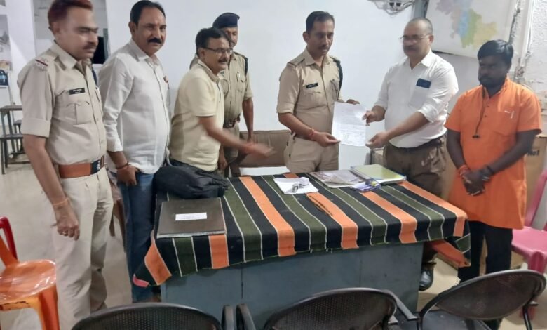Photo of घृणित मानसिकता के साथ राष्ट्रीय स्वयं सेवक संगठन (RSS)और ब्राह्मणों को लेकर किया गया आपत्तिजनक पोस्ट,हिन्दू संगठनों ने की कठोर कानूनी कार्यवाही की मांग
