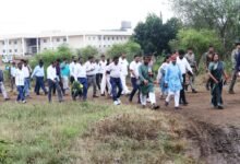 Photo of कलेक्टर ने लिया बरगांव में आयोजित होने वाले विशाल स्वास्थ्य एवं दिव्यांगजन शिविर की तैयारियों का जायजा 