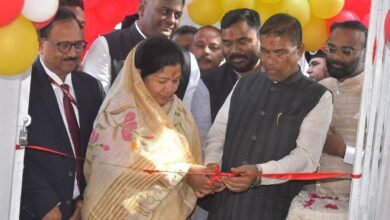 Photo of मंडला में मध्यप्रदेश का 25वां डाकघर पासपोर्ट सेवा केंद्र शुरू अब जिले में ही पूरी होंगी पासपोर्ट से जुड़ी सभी प्रक्रियाएँ