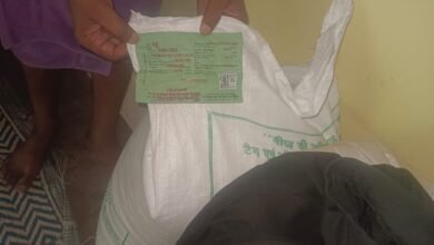 Photo of शहपुरा सोसायटी में एक्सपायरी गेहूं का खेल!  किसानों में नाराज़गी, जांच की मांग तेज