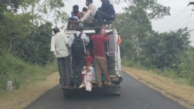 Photo of चंद रुपयों की लालच में टेक्सी चालक यात्रियों को करा रहे यम दर्शन – हादसों से नहीं ले रहे कोई सीख पुलिस भी दर्शक दीर्घा में