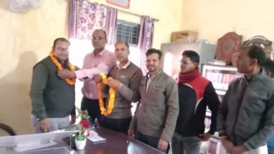 Photo of अतिथि शिक्षक संघ द्वारा डिंडोरी विकासखंड शिक्षा अधिकारी का किया स्वागत