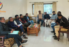 Photo of विधायक ओमप्रकाश धुर्वे ने की नगर के व्यापारियों के साथ बैठक- विभिन्न मुद्दों पर हुई चर्चा