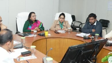 Photo of नेशनल हाईवे 45 के एक्जीक्यूटिव इंजीनियर को बैठक में अनुपस्थित रहने पर नोटिस जारी करने के निर्देश- सड़क सुरक्षा समिति की मासिक बैठक संपन्न
