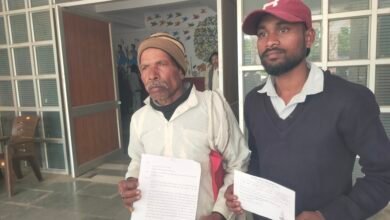 Photo of 2 साल बीत जाने के बाद भी नहीं मिला कपिल धारा कूप निर्माण का पैसा- सरपंच सचिव कर रहे हैं टालमटोल