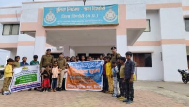 Photo of सृजन कार्यक्रम के अंतर्गत बच्चों ने किया कंट्रोल रूम भ्रमण-  कंट्रोल रूम की कार्यप्रणाली से हुए रूबरू