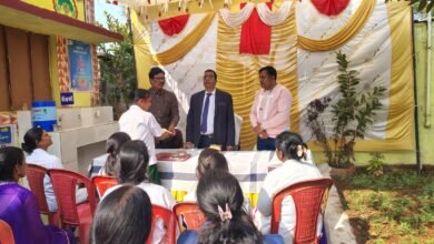 Photo of डिंडोरी की स्वास्थ्य सेवाओं में बड़ी उपलब्धि: तीन ‘आयुष्मान आरोग्य मंदिर’ को मिला राष्ट्रीय NQAS सर्टिफिकेट