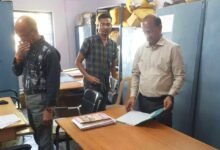 Photo of जिला शिक्षा केन्द्र का औचक निरीक्षण, अनुपस्थित अधिकारियों को अल्टीमेटम