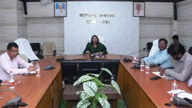 Photo of घरेलू एलपीजी की उपलब्धता सुनिश्चित करने के निर्देश, गैस एजेंसी संचालकों की बैठक संपन्न 