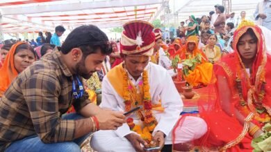 Photo of नई शुरुआत: मुख्यमंत्री कन्या विवाह सम्मेलन में गूँजी शहनाइयाँ, नव-दम्पत्तियों ने ‘स्व-गणना’ कर निभाया नागरिकता का धर्म