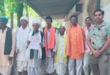 Photo of ईसाई मिशनरिया कर रही है भोले भाले आदिवासियों का धर्मांतरण – कमको मोहनिया पंचायत के दिवारी गांव से दर्जनों की संख्या में पहुंचे आदिवासियों ने की कलेक्टर,sp से लिखित शिकायत