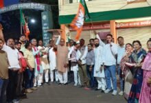 Photo of भाजपा कार्यकर्ताओं ने मनाया पश्चिम बंगाल में जीत का जश्न 