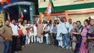 Photo of भाजपा कार्यकर्ताओं ने मनाया पश्चिम बंगाल में जीत का जश्न 