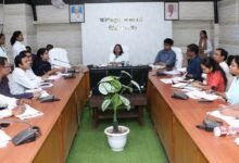 Photo of जिला स्वास्थ्य समिति की बैठक सम्पन्न- स्वास्थ्य योजनाओं की प्रगति की समीक्षा