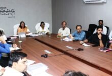 Photo of मुख्य सचिव ने विकास कार्यों की समीक्षा की, मिलावटखोरों और अवैध खनन पर सख्त कार्रवाई के निर्देश