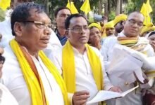 Photo of बांध परियोजना के खिलाफ गोगपा का आंदोलन: सड़कों पर उमड़ा जनसैलाब