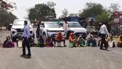 Photo of सागरटोला में एक-एक बूंद को तरस रहे ग्रामीण: ग्रामीणों ने किया चक्का जाम