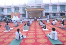 Photo of उत्कृष्ट विद्यालय में आयोजित हुआ अंतर्राष्ट्रीय योग दिवस