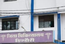 Photo of मिनरल वाटर से इलाज मामले में जिला अस्पताल पर गिरी गाज: 1 निलंबित, CMHO समेत 3 अधिकारियों को कारण बताओ नोटिस