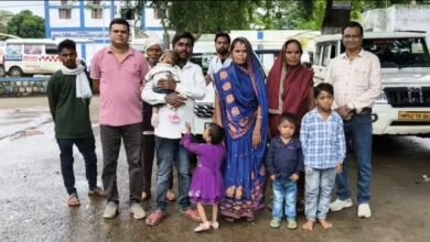 Photo of RBSK से संवरेगी नन्हीं ज़िंदगियों की उम्मीद: डिंडौरी के 9 गंभीर बीमार बच्चों को इलाज के लिए जबलपुर भेजा गया